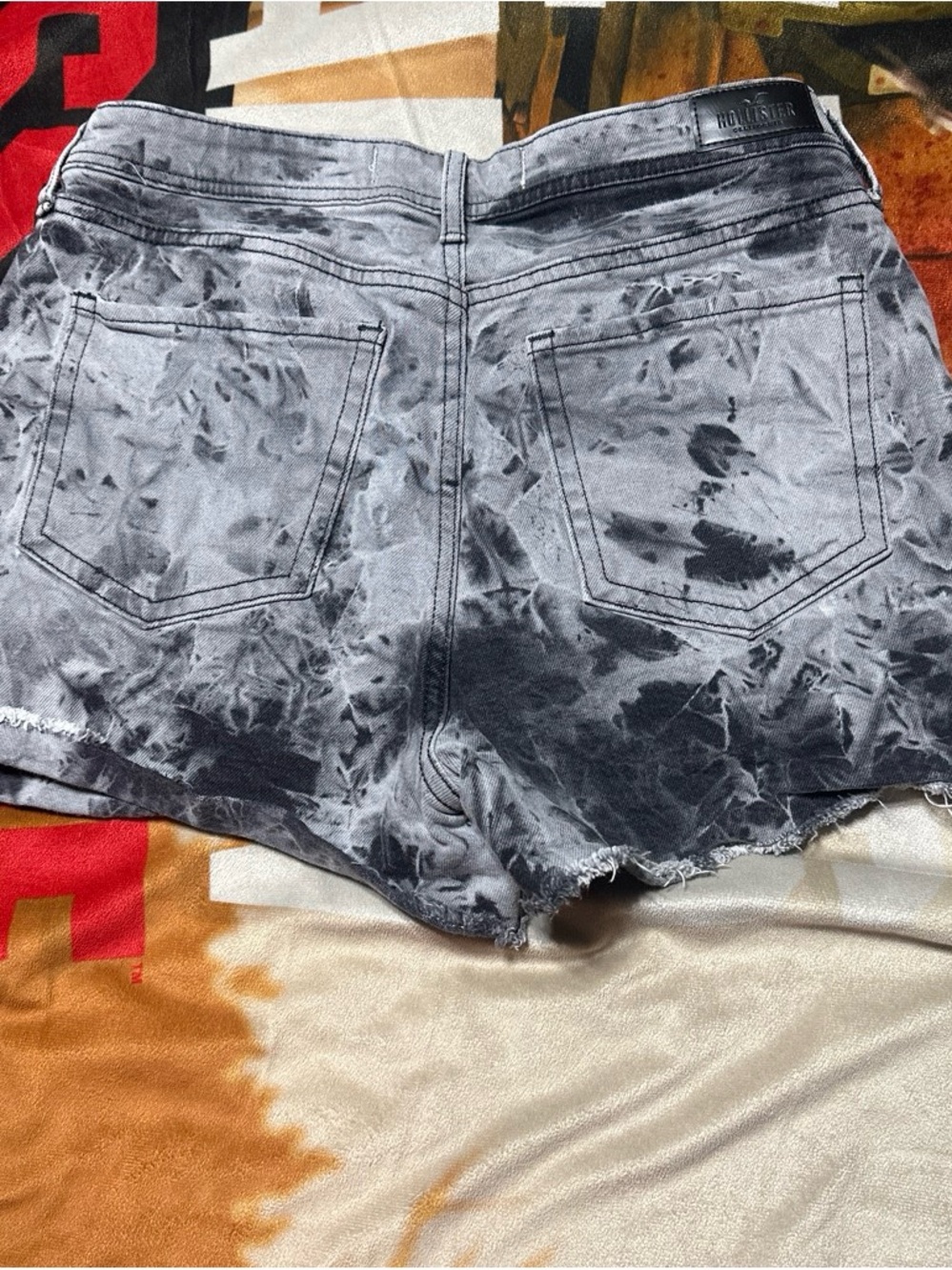Hollister Women's Black & Gray Tie-Dye Denim Cutoff Shorts - Picture 3 of 4